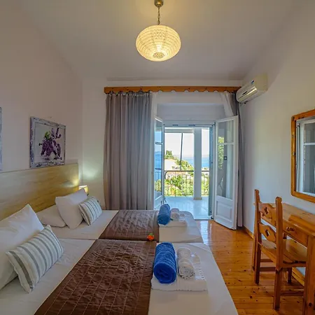 Zeus1 Private Pool Apartman Katávolosz