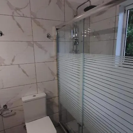 Zeus1 Private Pool Apartman